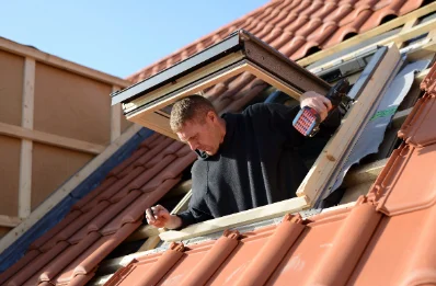 Pose de fenêtres de toit Velux à Lhuître